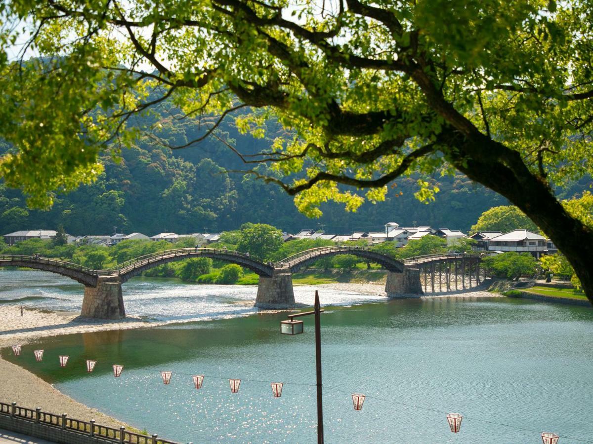 Iwakuni Kokusai Kanko Hotel Zewnętrze zdjęcie
