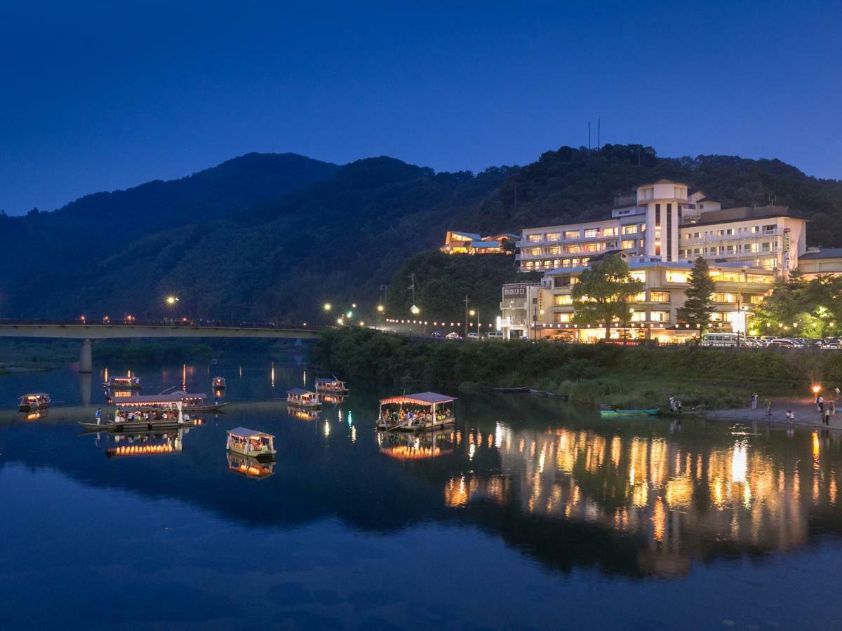Iwakuni Kokusai Kanko Hotel Zewnętrze zdjęcie