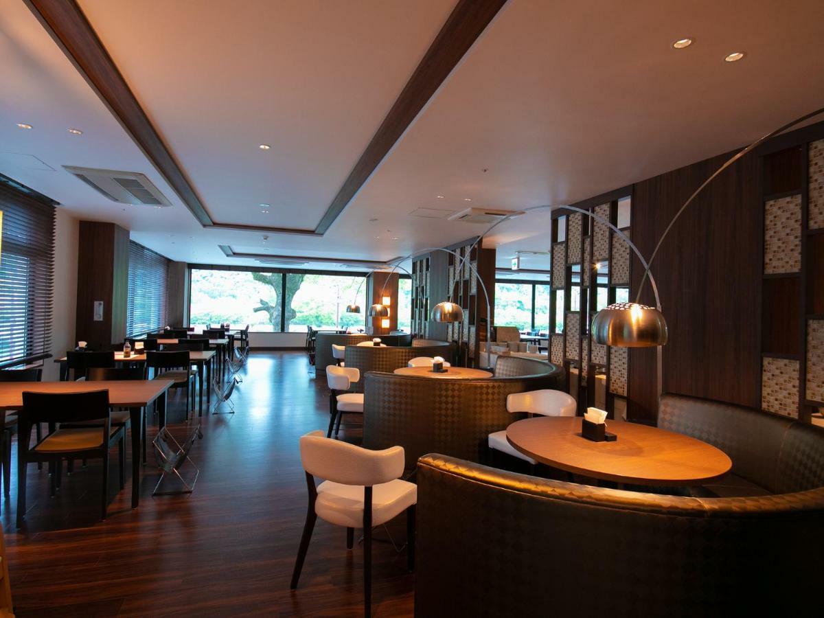 Iwakuni Kokusai Kanko Hotel Zewnętrze zdjęcie