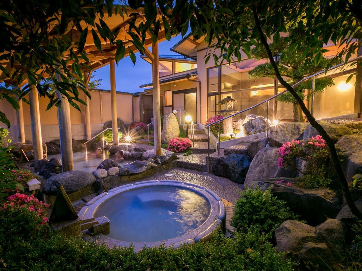 Iwakuni Kokusai Kanko Hotel Zewnętrze zdjęcie