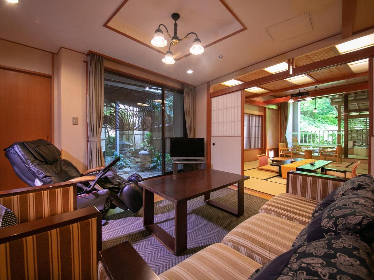 Iwakuni Kokusai Kanko Hotel Zewnętrze zdjęcie